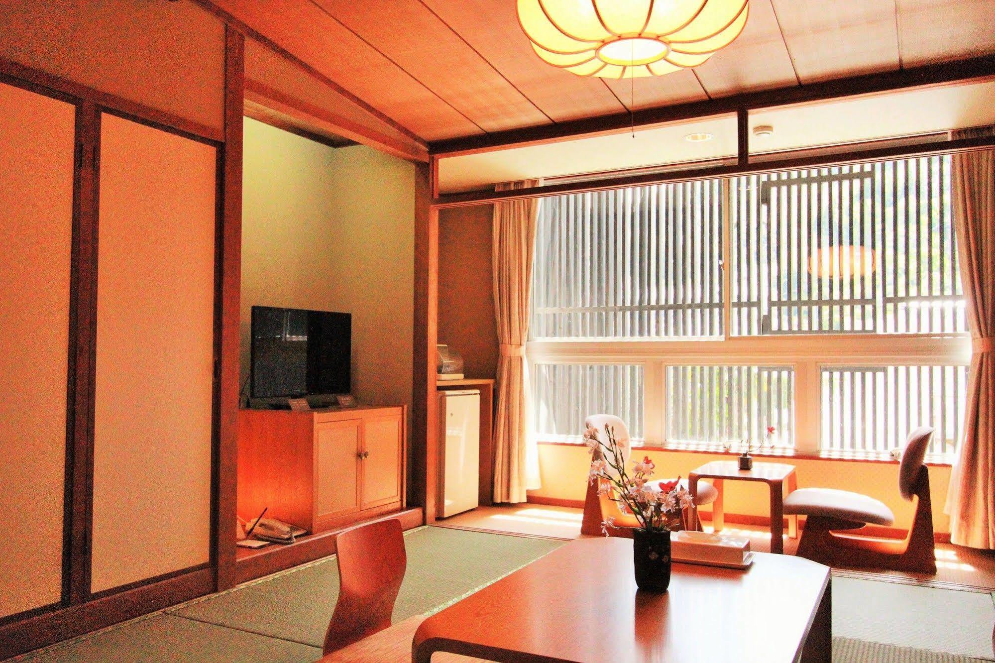 Oyo Ryokan Touenkan Miasa-Onsen Misasa Екстериор снимка