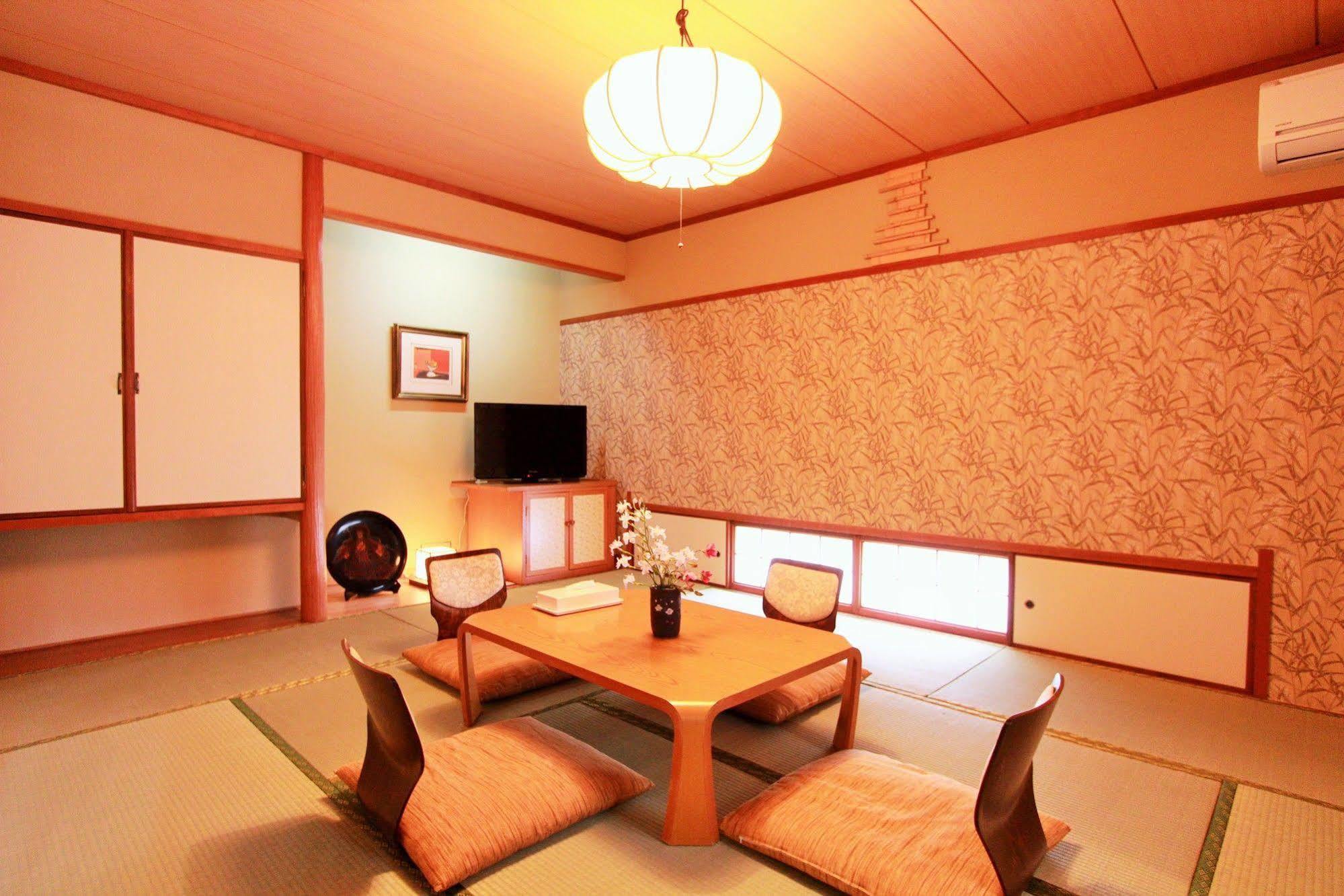 Oyo Ryokan Touenkan Miasa-Onsen Misasa Екстериор снимка